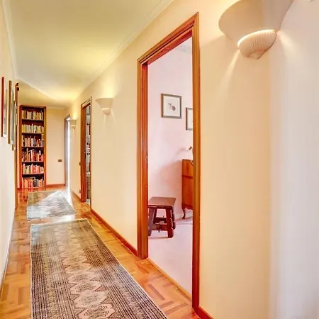 Luce-casa Con Vista Panoramica Mare. Βίλα Velletri